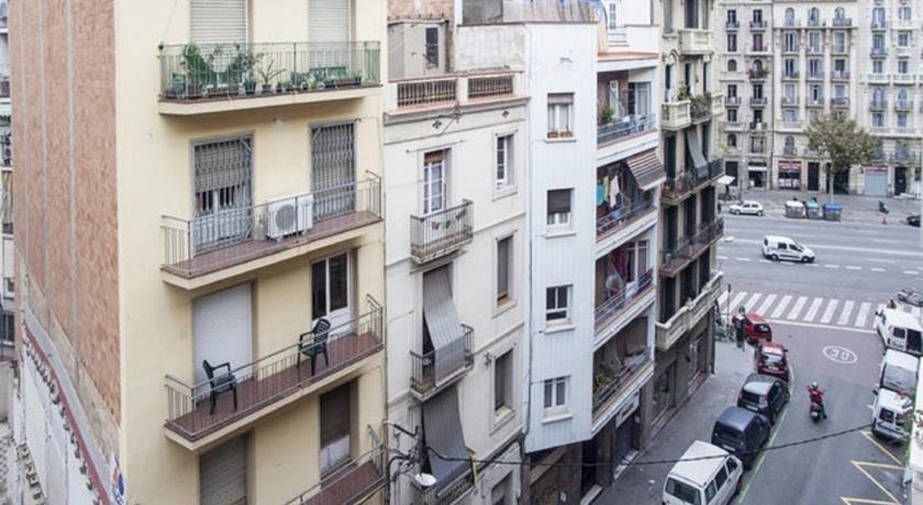 Enzo Paralel Barcelone